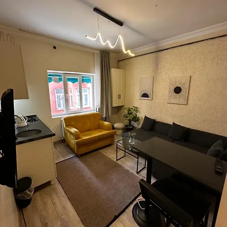 Taksim White * Stambuł