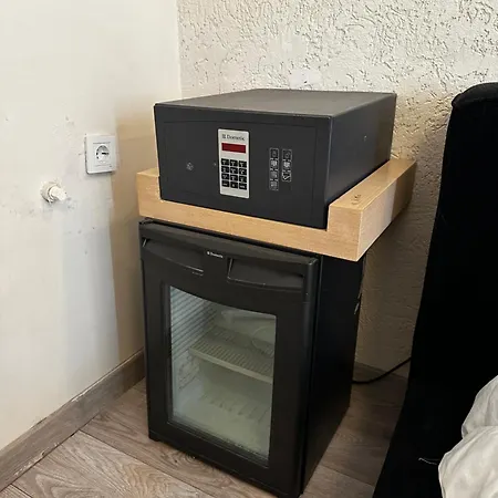 فندق Taksim White *